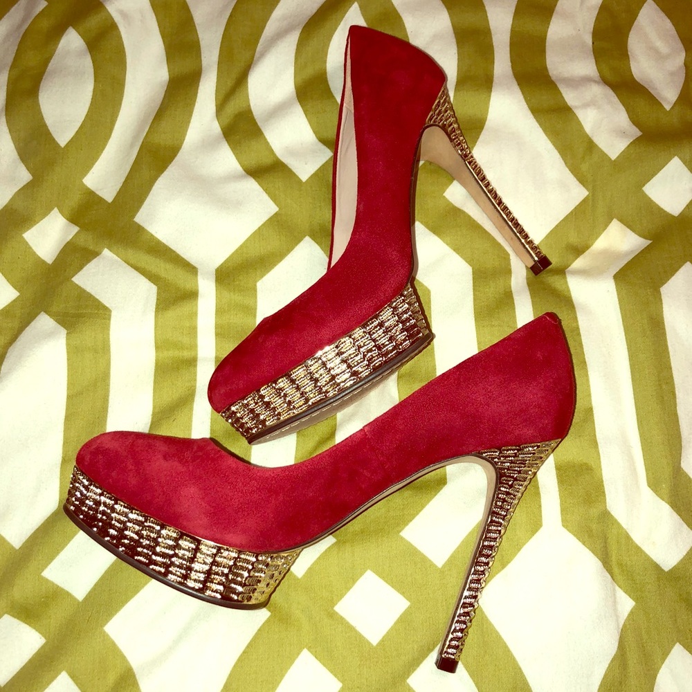 Vince Camuto Pumps